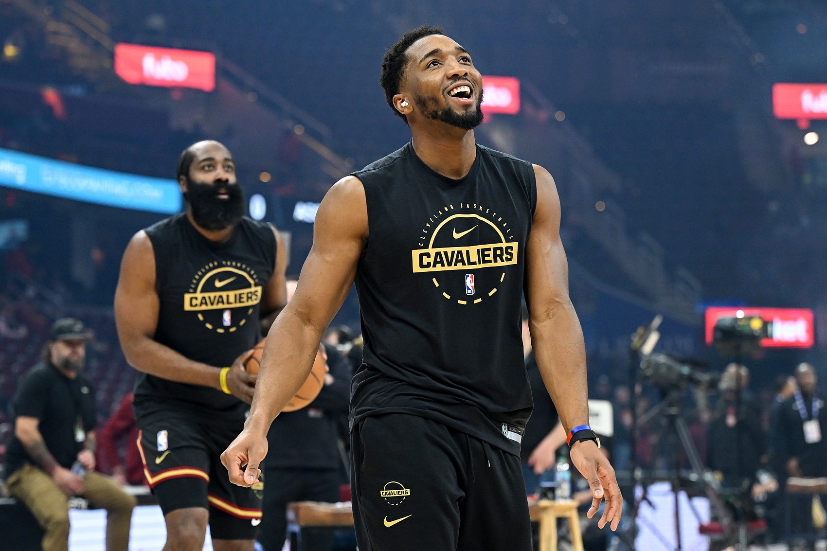 开云百家乐-米切尔自哈登交易后罚球率从30.8%涨至42.2% 近5场50次罚球