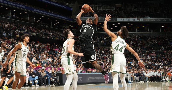 kaiyun-利德尔21分萨拉夫19+5 篮网主场力克雄鹿|迪昂|布鲁克林篮网队|密尔沃基雄鹿队|德雷克·鲍威尔|诺曼·鲍威尔_新浪体育_新浪新闻